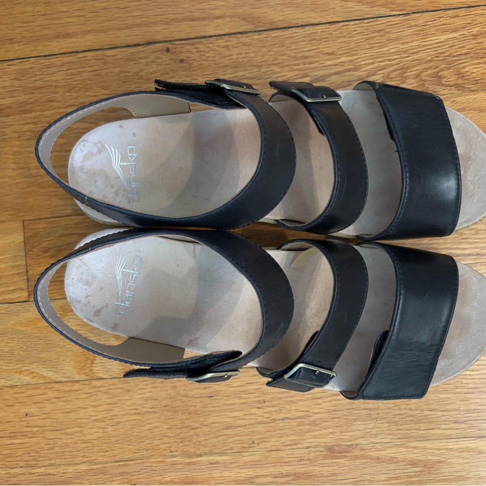 Dansko Malena Black Comfort Sandals with Adjustable Straps